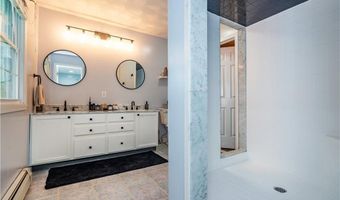 195 Oakland Beach Ave, Warwick, RI 02889