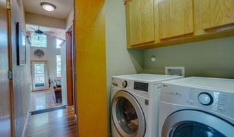 10 Armijo Dr, Angel Fire, NM 87710