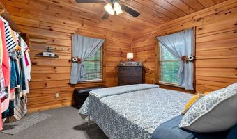 1062 Wilder Hwy, Alpine, TN 38543