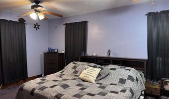 208 E CALUMET St, Appleton, WI 54915