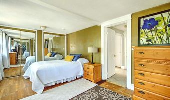 7 Hemlock Dr, Johnston, RI 02919