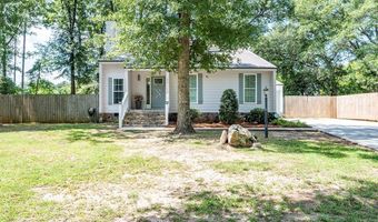 104 Querecho Ln, Albany, GA 31707