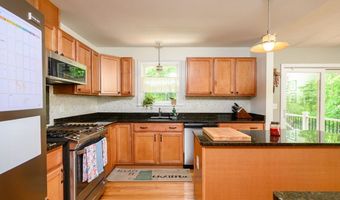 89 Block St, Abington, MA 02351