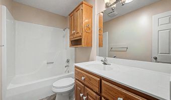 7 Congleton Ln, Bella Vista, AR 72714