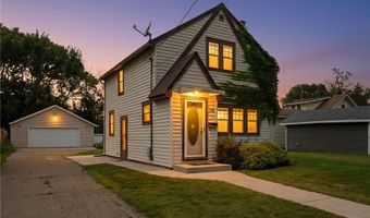 304 9th St SW, Austin, MN 55912