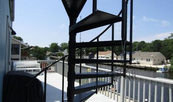 63 Cedar Run Rd, Bayville, NJ 08721