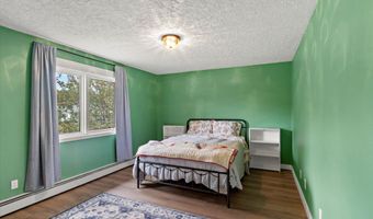 8000 Summerset Dr, Anchorage, AK 99518