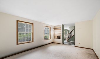 196 Pickerel Lake Rd, Colchester, CT 06415
