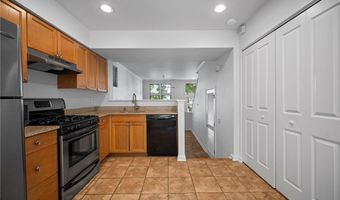 47 S 16th St, Airville, PA 15203