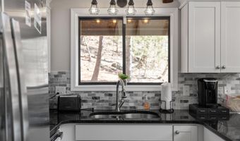 673 KILLMON Rd, Basye, VA 22810