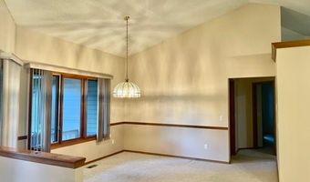 25 Elizabeth Dr, Bella Vista, AR 72715