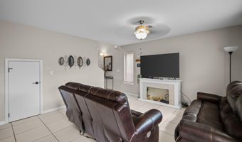 801 HC GILBERT MINJARES Dr A, Socorro, TX 79927
