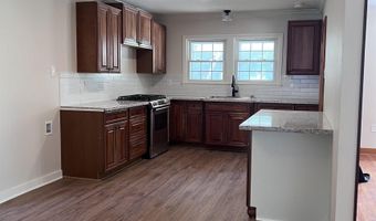 11824 Newsom Dr, Baton Rouge, LA 70811