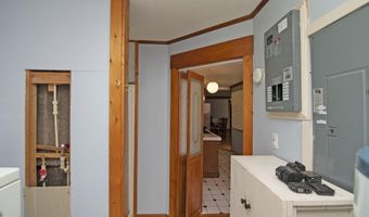 213 Patterson Creek Dr, Alderson, WV 24910