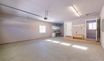 624 Kirchey Creek Dr, Alberton, MT 59820