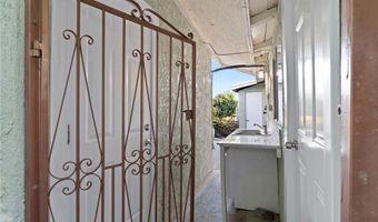 916 N Gage Ave, Los Angeles, CA 90063