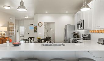 1460 13th St, Benton City, WA 99320