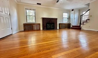 2701 13TH St S, Arlington, VA 22204