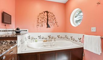 34683 Eklutna Lake Rd, Chugiak, AK 99567
