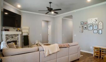 5805 SW Macasin Ave, Bentonville, AR 72713
