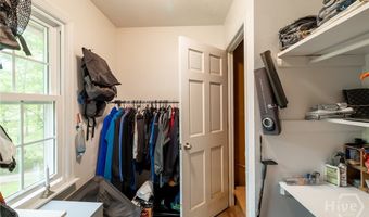 140 Rollingwood Dr, Athens, GA 30605