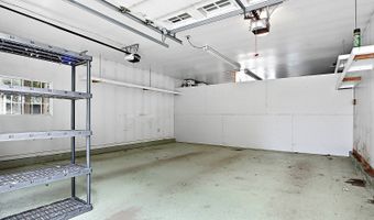 22806 W Loon Lake Blvd, Antioch, IL 60002