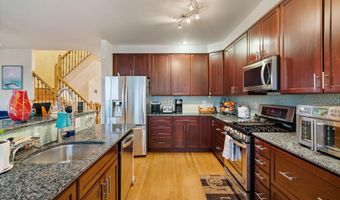 6169 WINDHAM HILL Run, Alexandria, VA 22315