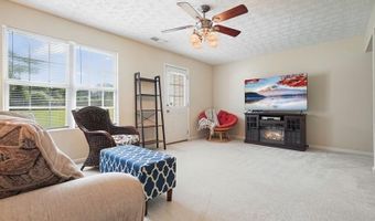 214 Meadowlark Pl, Austell, GA 30168