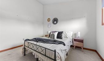 2718 Bryden, Alton, IL 62002
