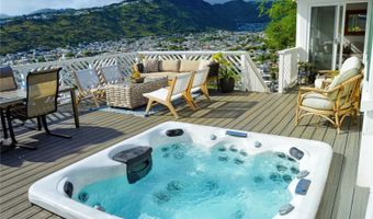 1341 Highview Pl, Honolulu, HI 96816
