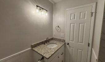 813 BROOKHAVEN Rd, Anniston, AL 36207