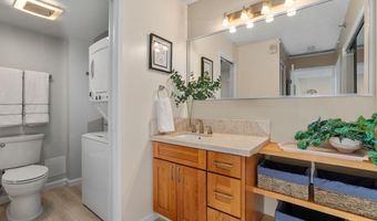 98-402 Koauka Loop 2204, Aiea, HI 96701