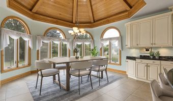 1773 W Whispering Ct, Addison, IL 60101