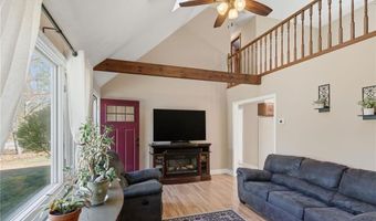 664 Mowry St, Burrillville, RI 02830