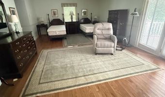 1817 Peppertree Dr, Alcoa, TN 37701