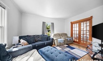 214 Western Ave, Allegan, MI 49010