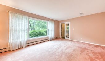 126 Grand View Ter, Brooklyn, CT 06234