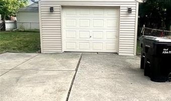15553 Harrison Ave, Allen Park, MI 48101