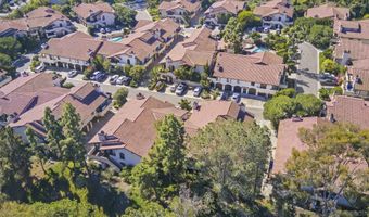 13788 Ruette Le Parc Unit D, Del Mar, CA 92014