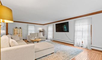 13 Holt Rd, Amherst, NH 03031