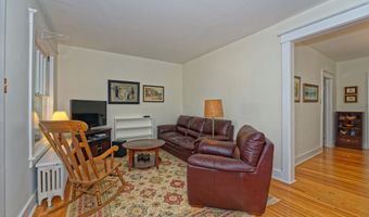22 Lawnridge Ave, Albany, NY 12208