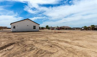 15891 S MALIBU Rd, Arizona City, AZ 85123