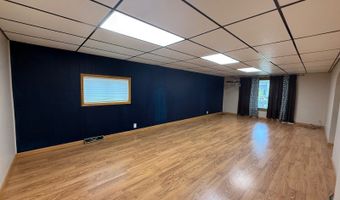 631 W Walnut St, Albion, NE 68620