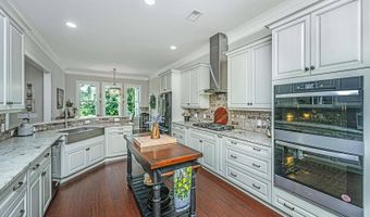 788 Awendaw Lakes Blvd, Awendaw, SC 29429