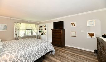 1910 Ivy Dr, Anderson, IN 46011