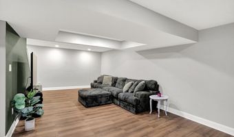 7589 Fox Tail Cir, Avon, IN 46123