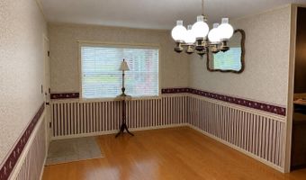 154 Perry Ln, Atmore, AL 36502