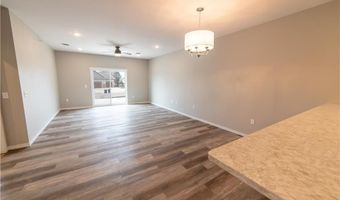 1364 Cypress Ct, Altoona, WI 54720