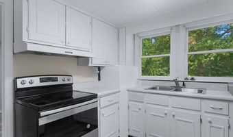 367 E Monroe Ave, Ashburn, GA 31714