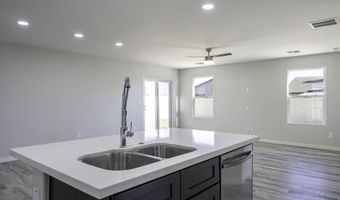 10930 W ARVADA Dr, Arizona City, AZ 85123